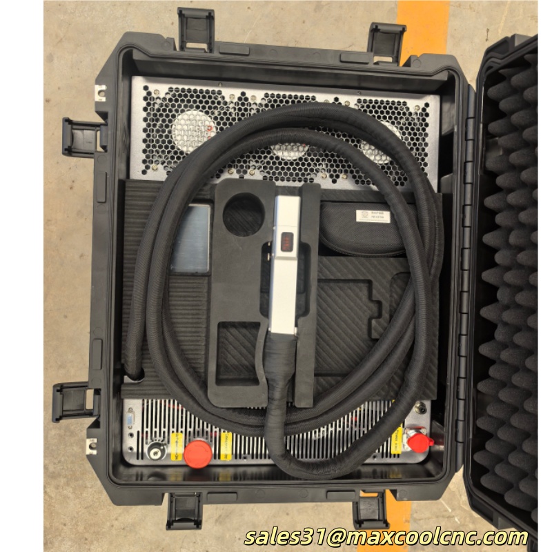 Industrial Laser Paint Removal - Macchina per la pulizia dei metalli
